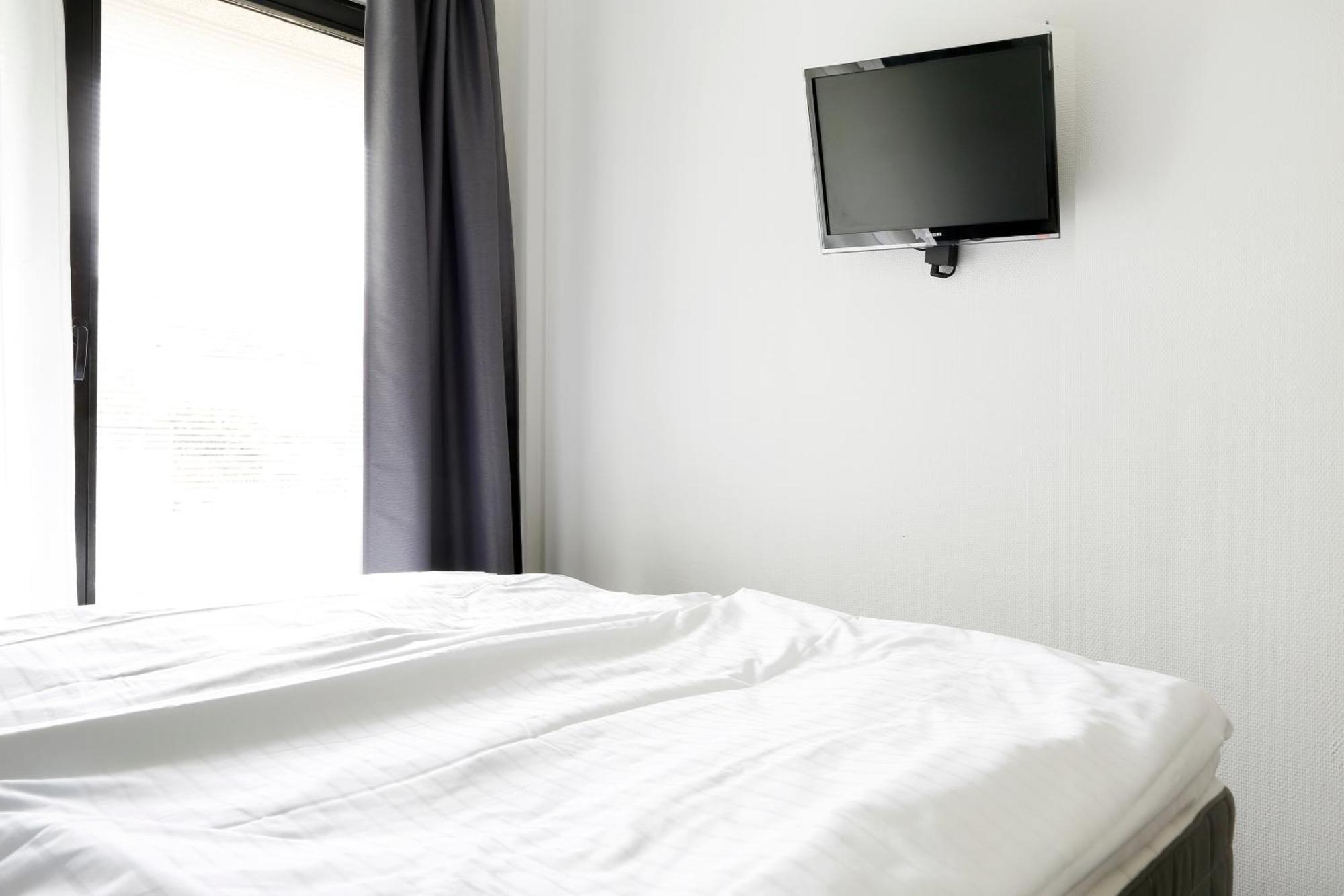 Nieb By Rockchair Apartments L Superhost Status L 3 Bedrooms Boxspringbeds 3 Bathrooms In Center "Kurfuerstendamm" - Cozy Family & Business Flair Welcomes You! Берлин Экстерьер фото